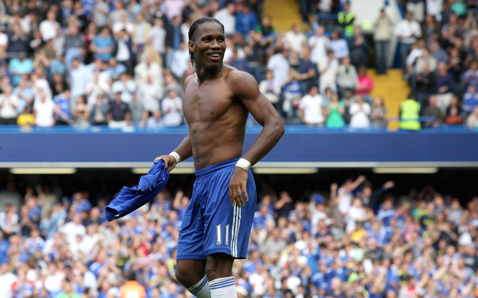 尤文图斯总监科莫利谈桑乔转会，阵容空间清理成关键前提